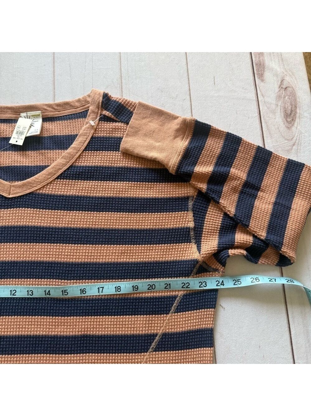 NWT OFFLINE By Aerie Wow! Waffle Oversized T-Shirt Striped V-Neck Tan Sweater S - Picture 6 of 16